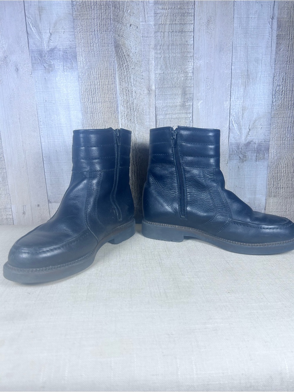 Vintage Pajar Made in Italy Black Leather Shearling Winter Boots Ladies Size 7 - Picture 2 of 9